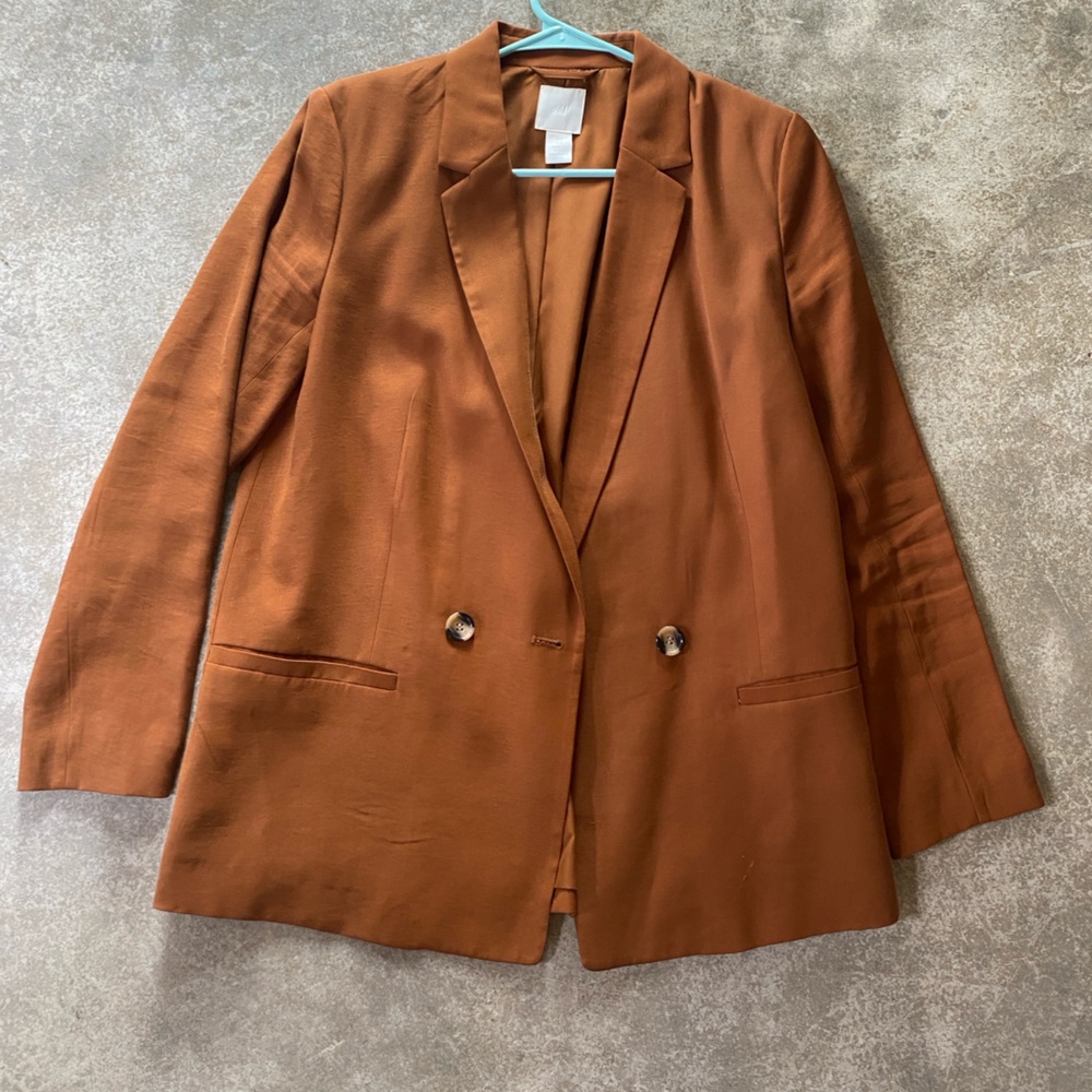 H&M Women’s Rust Blazer